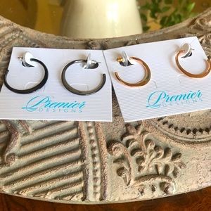 Premier Designs Crescent Moon Earring set. NWT
